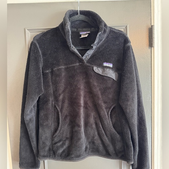 Patagonia Tops - Patagonia Black Fleece Snap-T Pullover
